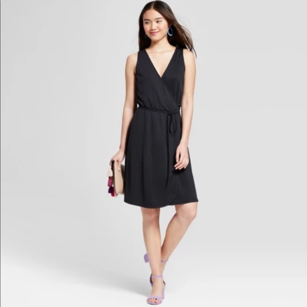 A New Day Sleeveless Black Knit Wrap